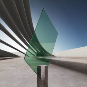 Grünes VSG Glas für Möbel oder Innenräume